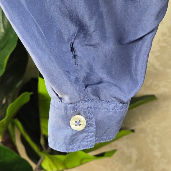 Liz Wear Petite Size Small Blue Button Front Shirt 100% Silk Round Neck Long Slv - Picture 8 of 13